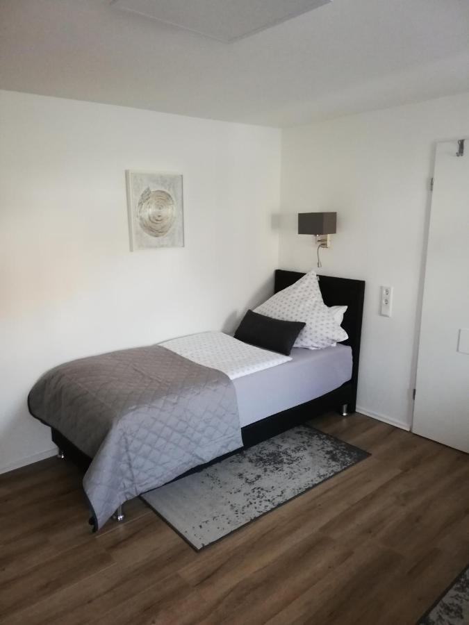 Ferienwohnung Hirmer ツィルンドルフ エクステリア 写真