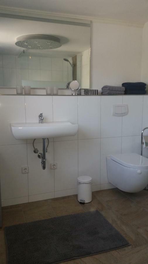 Ferienwohnung Hirmer ツィルンドルフ エクステリア 写真